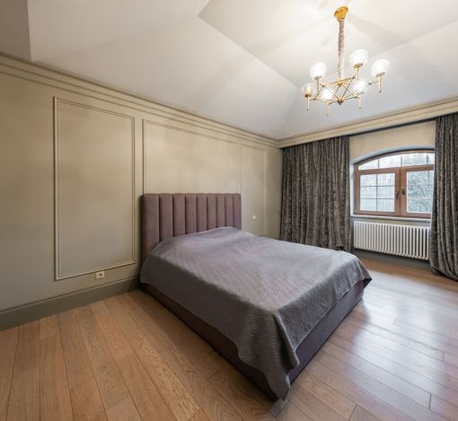 Дом с теннисным котом в СНТ Пламя