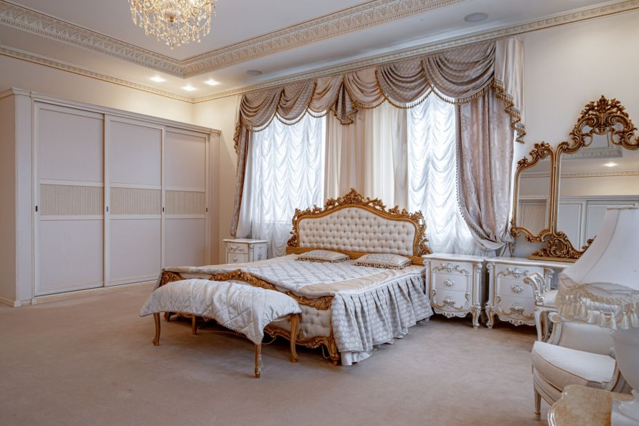 Классический дом в Славково