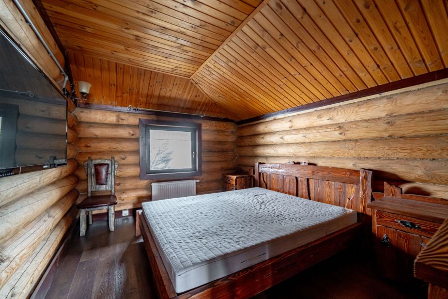 Классический дом в Славково