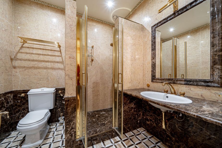 Классический дом в Славково