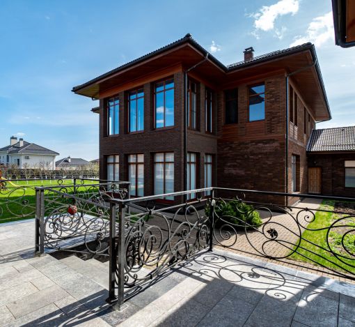 Готовый дом в КП Николина Поляна