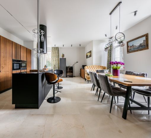 Готовый дом в Резиденции Бенилюкс