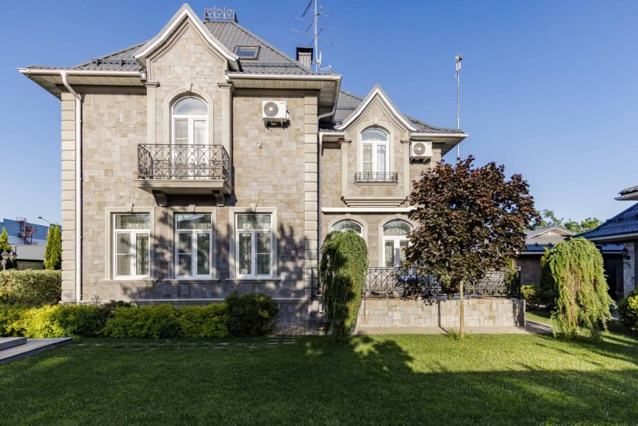 Готовый дом в КП Николина Поляна