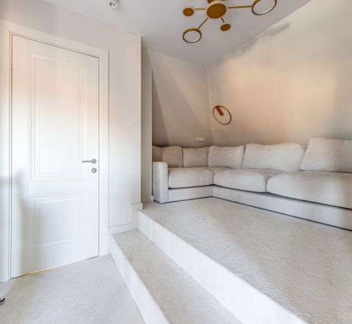 Готовый дом в КП Николина Поляна