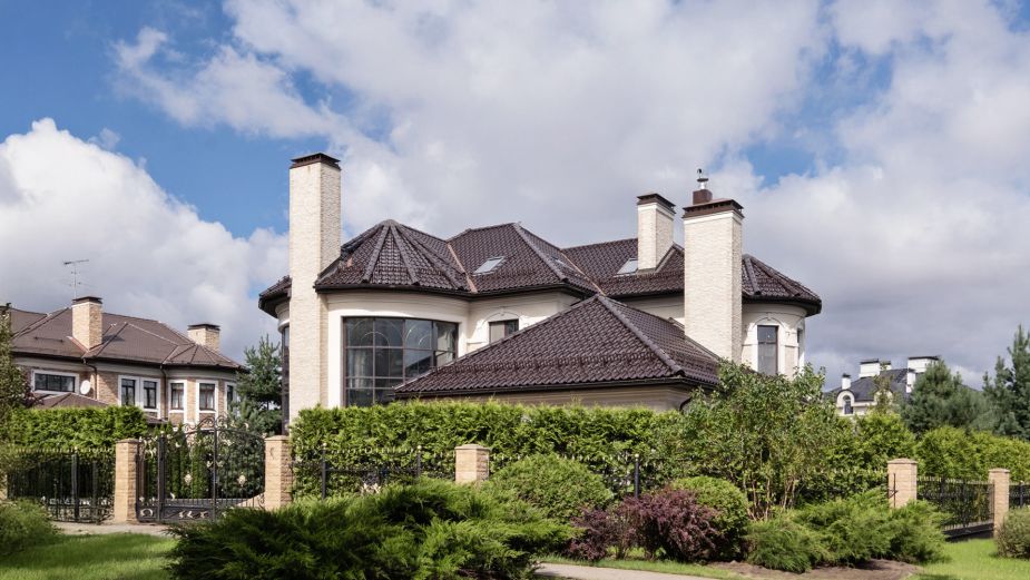 Новый дом у озера КП Гринфилд