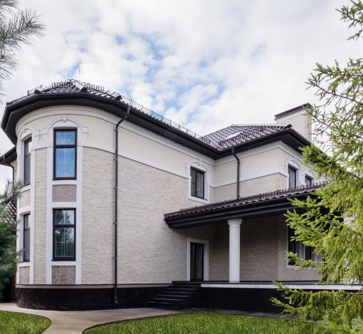 Новый дом у озера КП Гринфилд