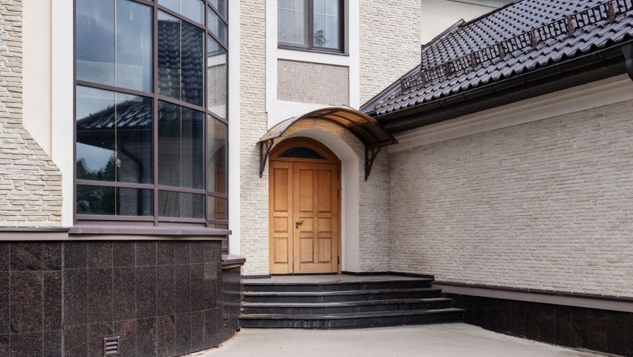 Новый дом у озера КП Гринфилд