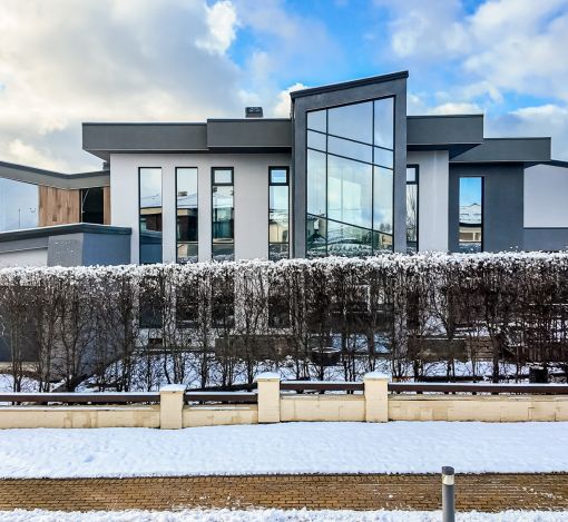 Дом у озера в КП Миллениум парк