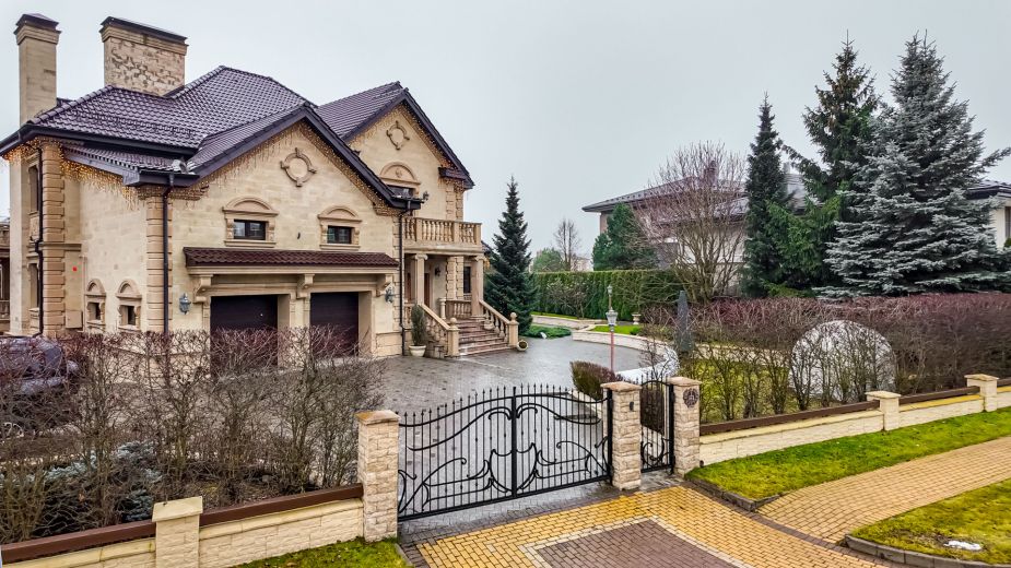 Особняк в КП Миллениум парк