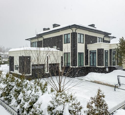 Стильный дом в КП Крона