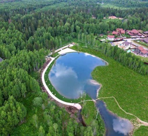 Эмеральд Вилладж