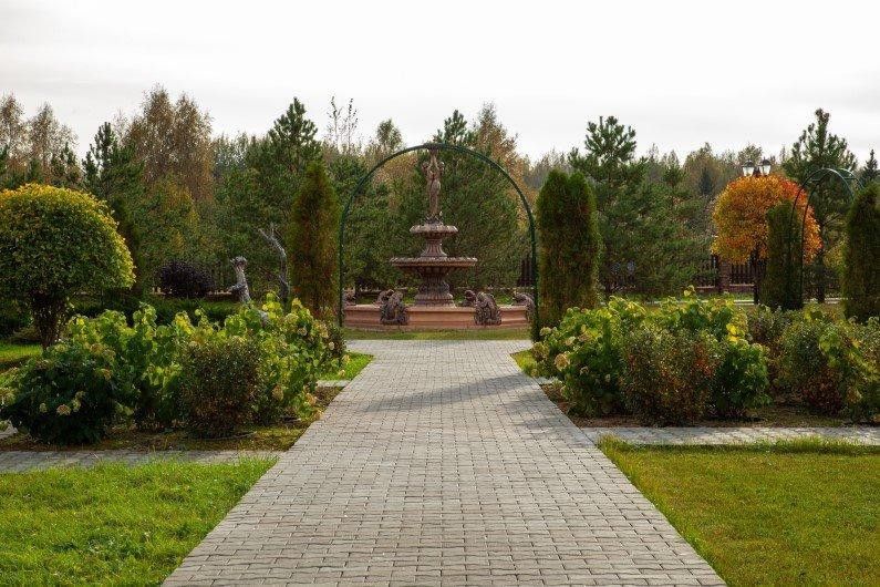 Эмеральд Вилладж