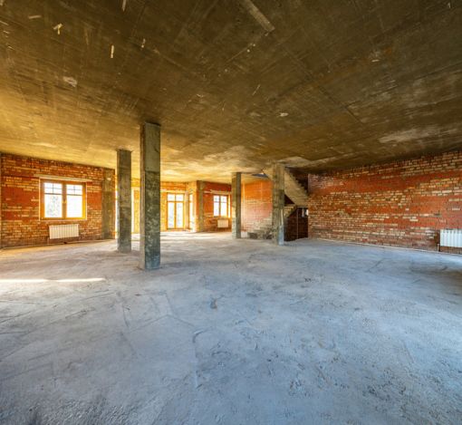 Дом в Новахово со своими соснами