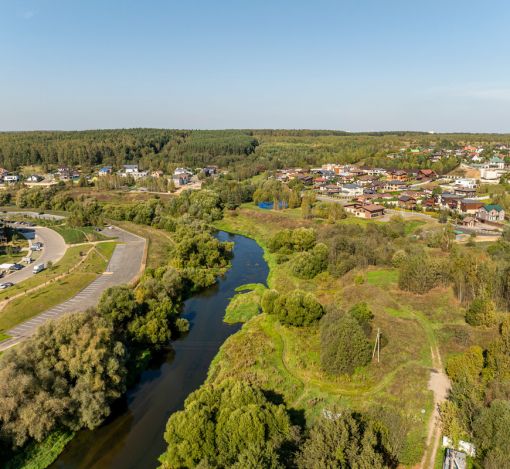 Участок у воды в Лобаново