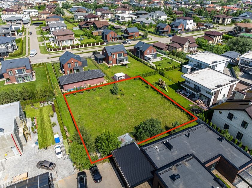 Участок в КП Новорижский