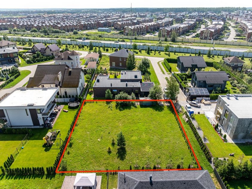 Участок в КП Новорижский