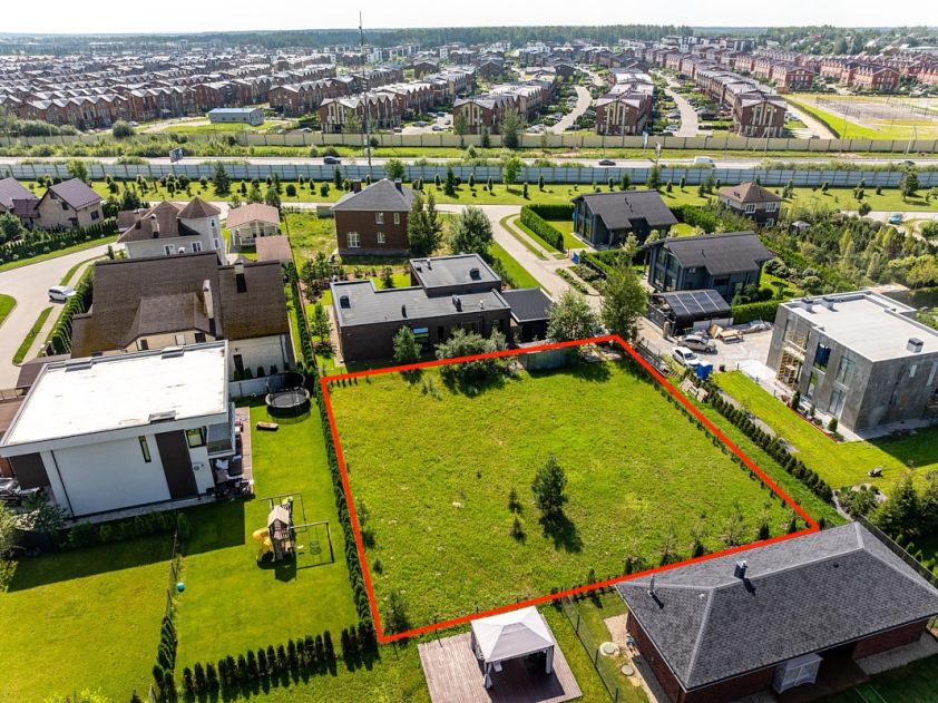 Участок в КП Новорижский