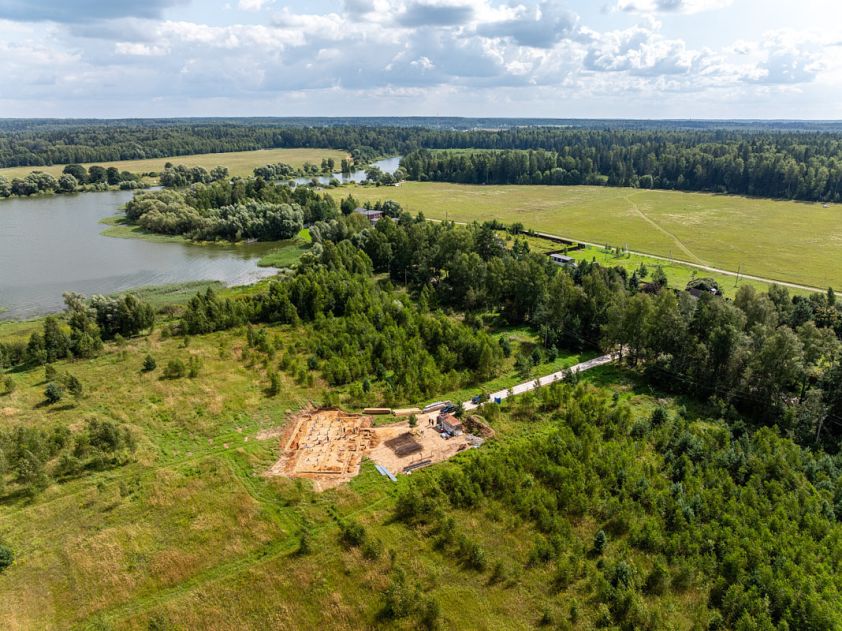 Участок в КП Озерна Резиденс