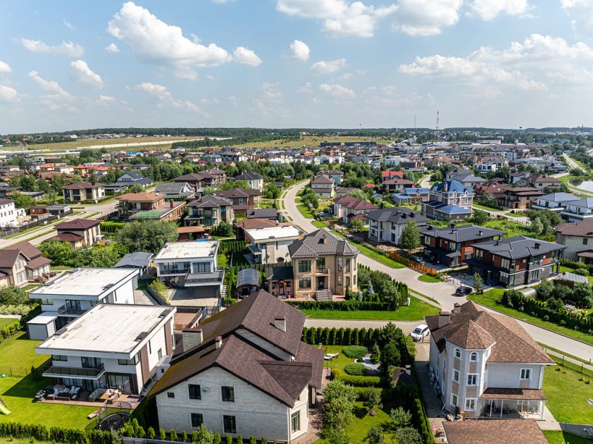 Современный дом в КП Новорижский