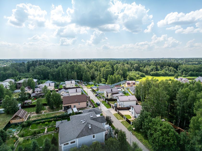 Дом у озера в КП Дольче Вита