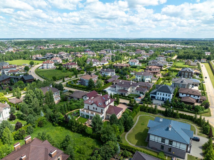 Особняк в КП Монтевиль