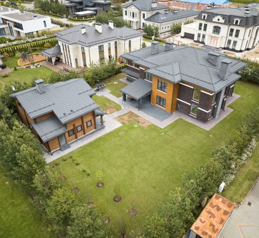 Дом под отделку в Ренессанс Парке