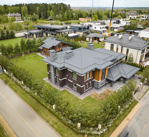 Дом под отделку в Ренессанс Парке