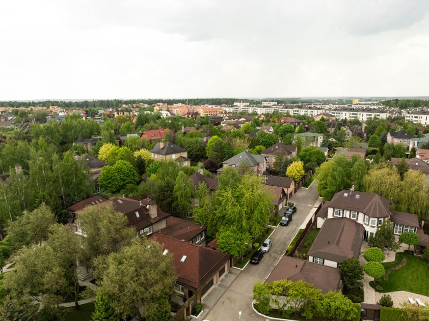 Чистые Пруды-1