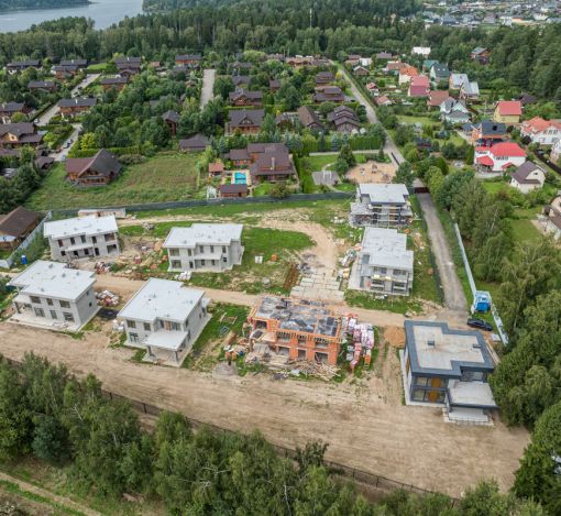 Истра Лэнд 2