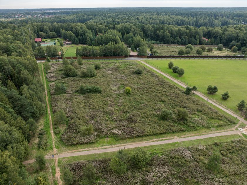 Истра Лэнд 2