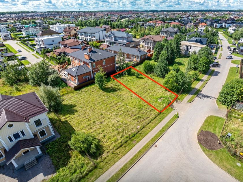 Участок в КП Новорижский