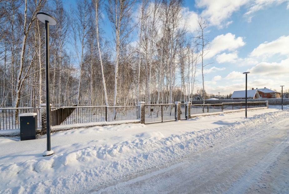 Участок в КП Кристал Форест