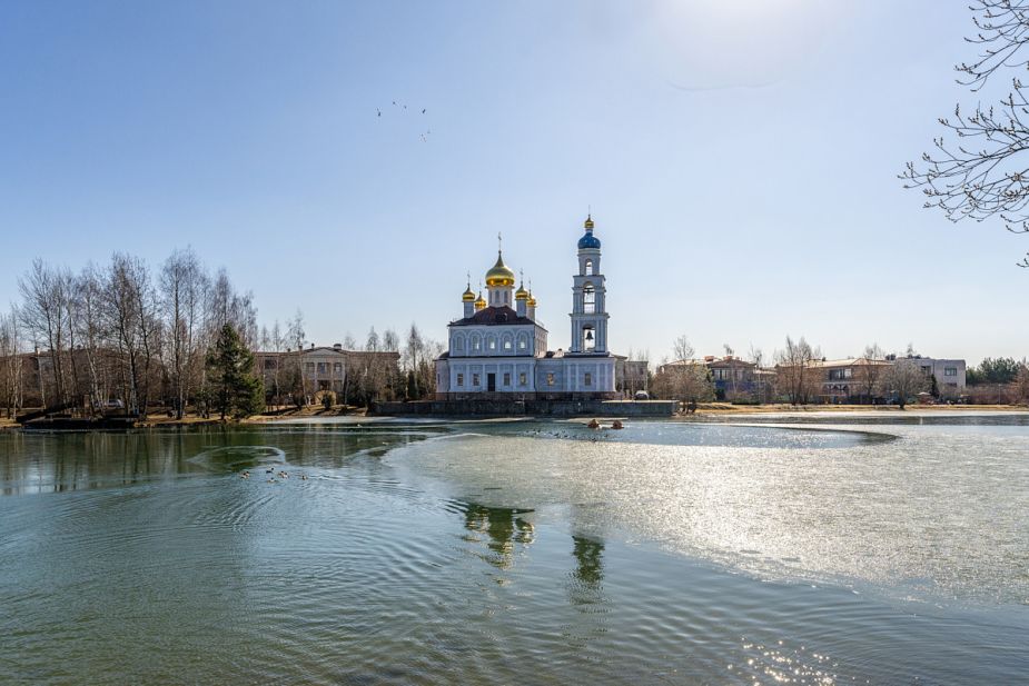 Дом в кп Резиденция Монолит
