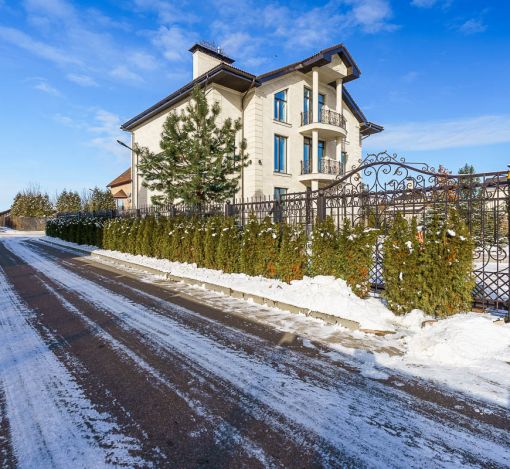 Дом в КП Николина Поляна