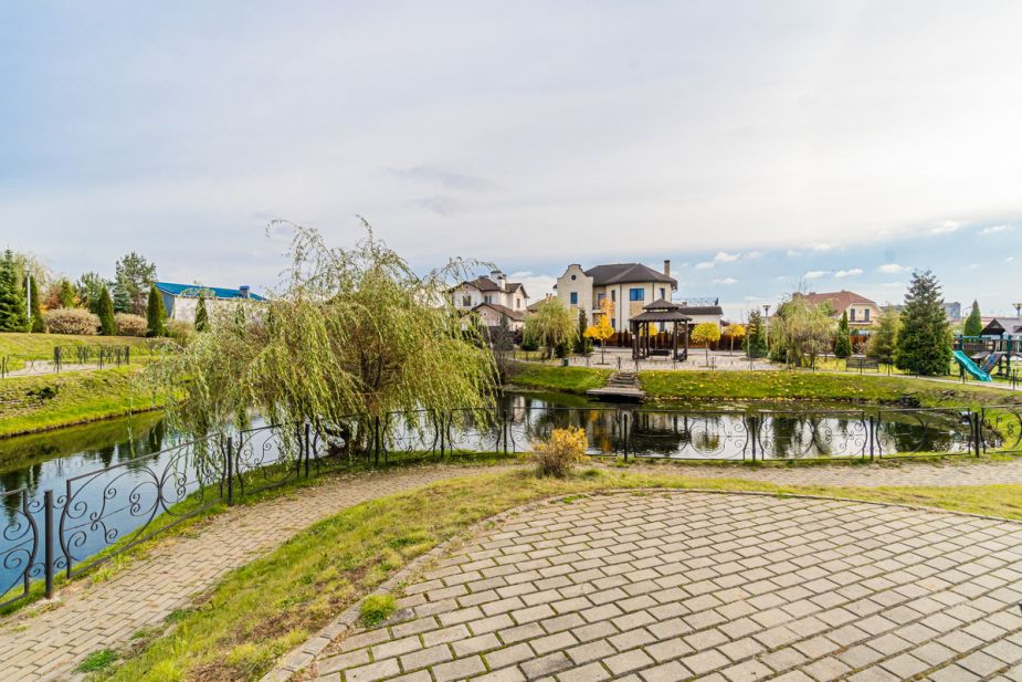 Дом из бруса в КП Николина поляна