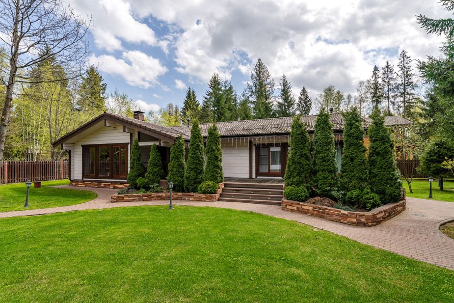 Дом в лесу в КП Руза Фэмили Парк