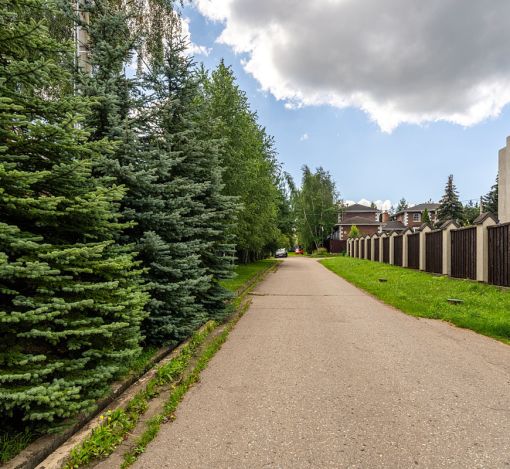 Дом у леса в послеке Ивановское