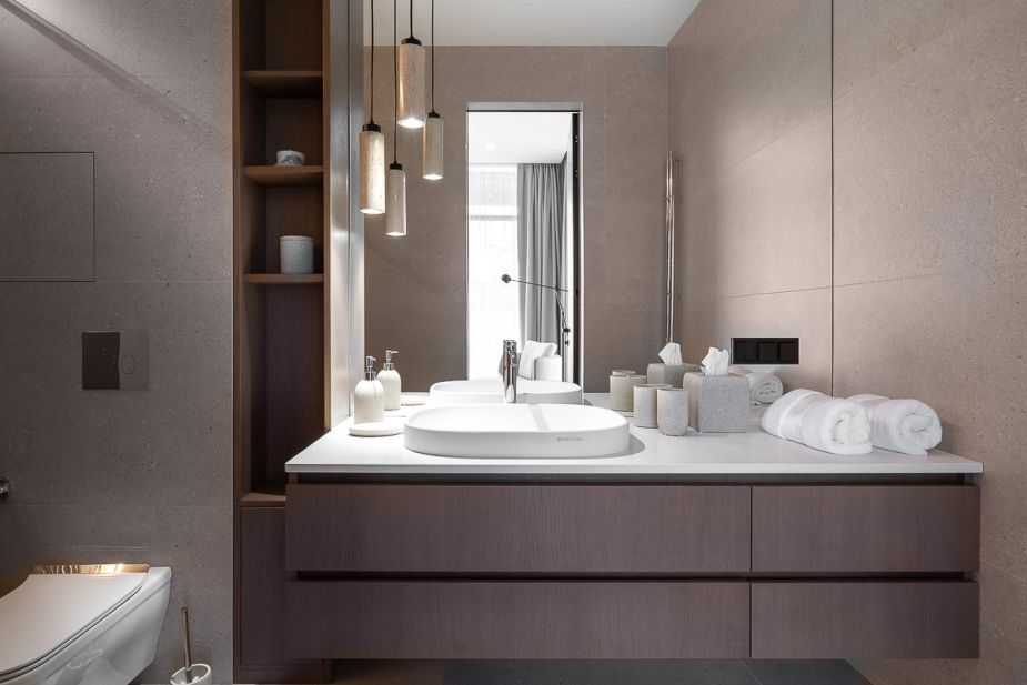 Дом с бассейном в КП Монтевиль