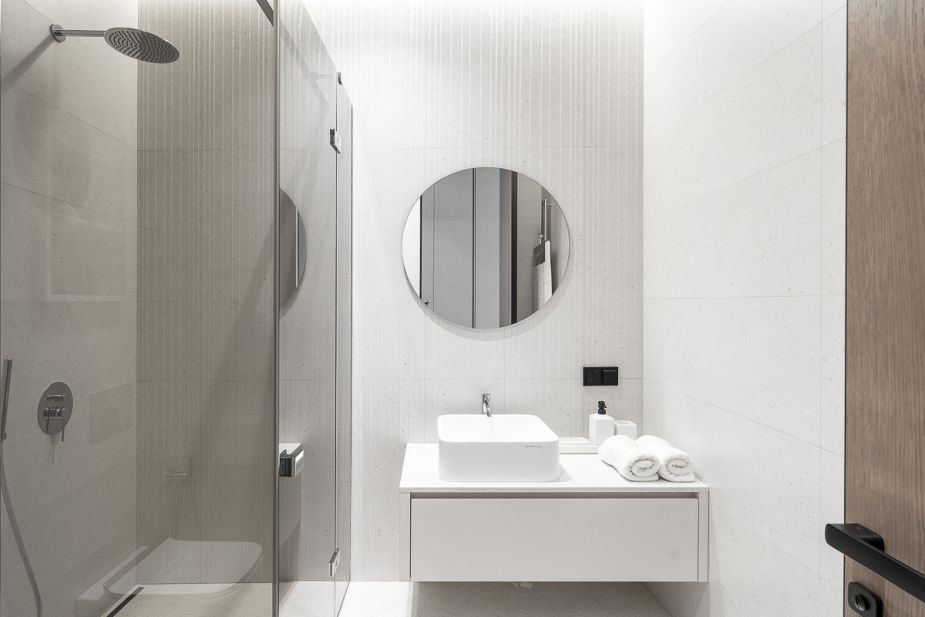 Дом с бассейном в КП Монтевиль