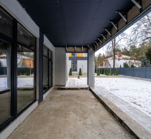 Новый дом у леса в КП Спасатель-1