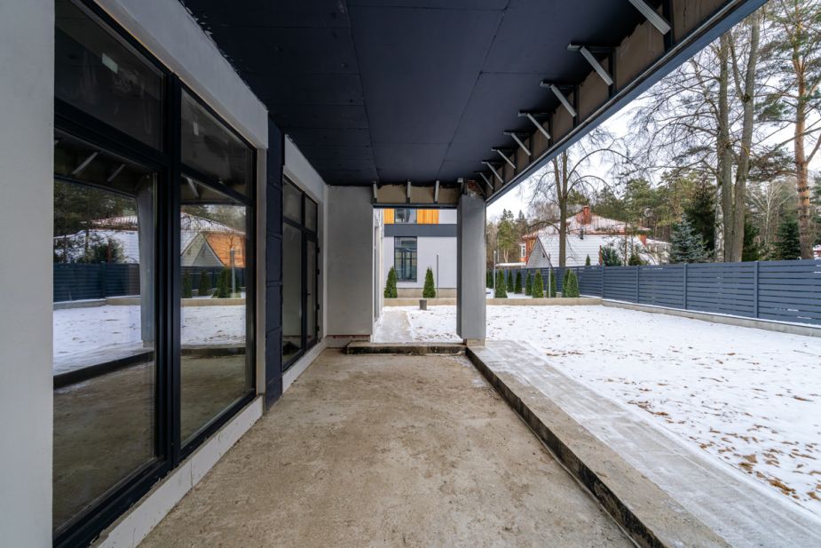 Новый дом у леса в КП Спасатель-1