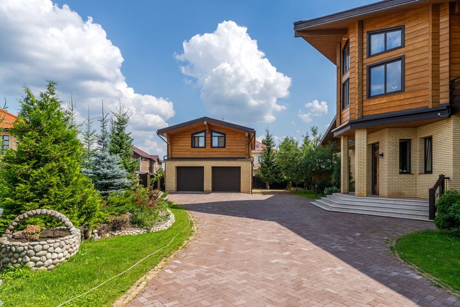 Дом у озера в КП Дольче Вита