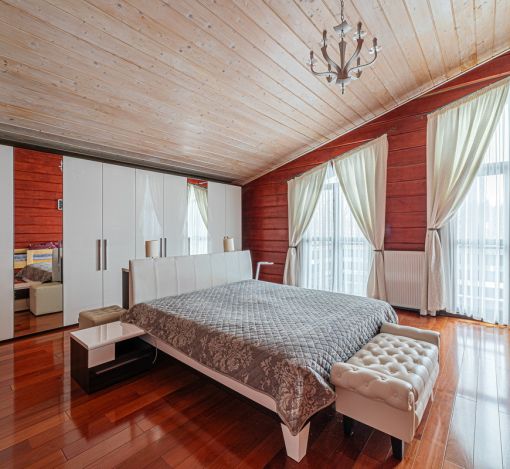 Дом у озера в КП Дольче Вита