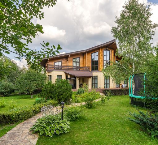 Дом у озера в КП Дольче Вита