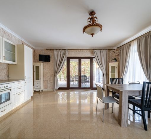 Дом в стиле шале в Николо-Урюпино