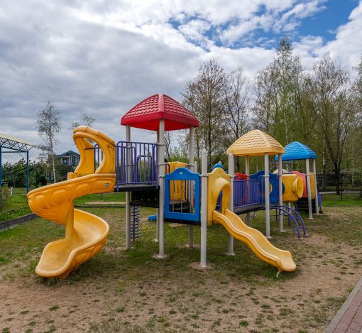 Участок у воды в Руза Фэмили Парк