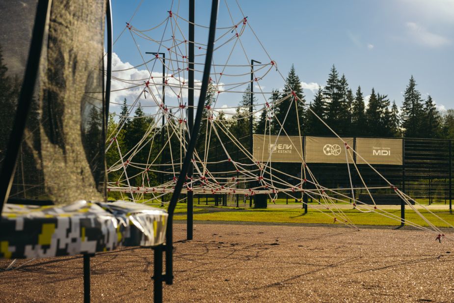 Прилесной участок в КП Ели Эстейт