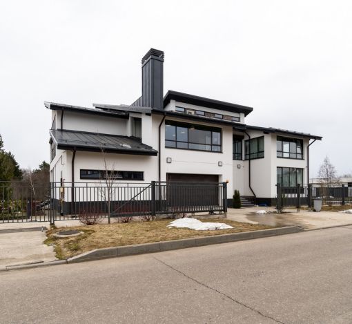 Высокий берег