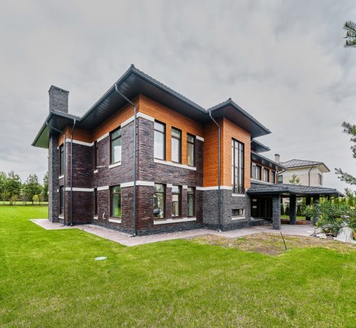 Дом под отделку в Ренессанс Парке