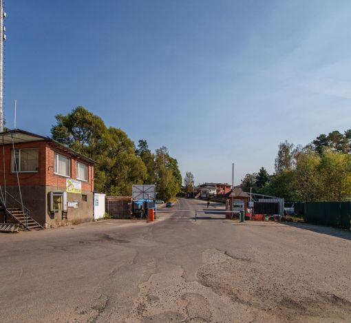 Дом с бассейном в КП Урожай